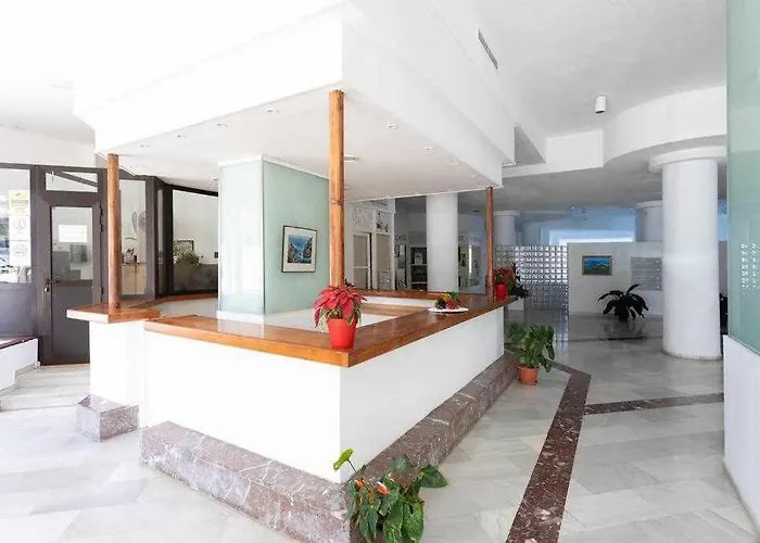 Апартаменти Sunnyland Paraiso Sur *